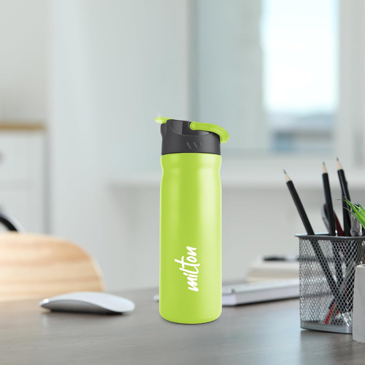 Milton Sipper Water Bottle for Labor Mom