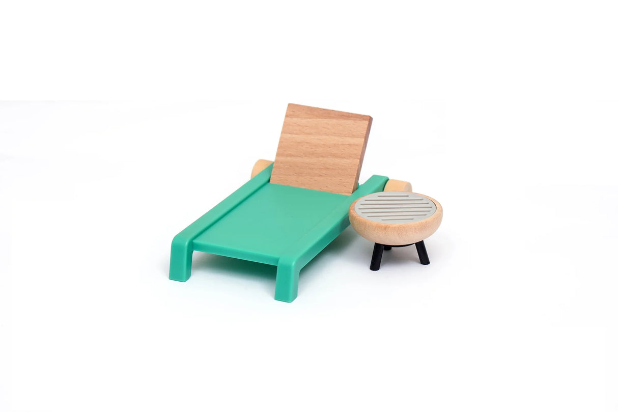Open Ended Wooden Dollhouse - Modern Villa (31 pcs furniture including 4 doll figures included)