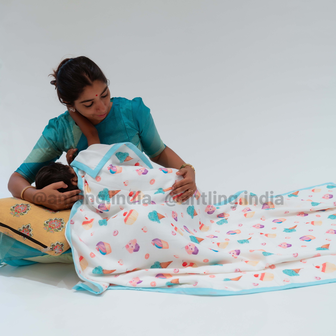 Premium Muslin Toddler Blanket (4 layers) - Yummy Dessert