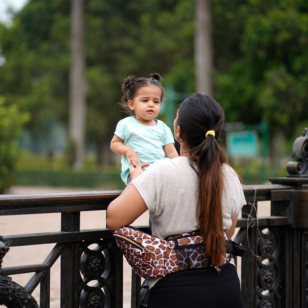 Baby Carrier with Hip Seat and InBuilt Mini Diaper Bag