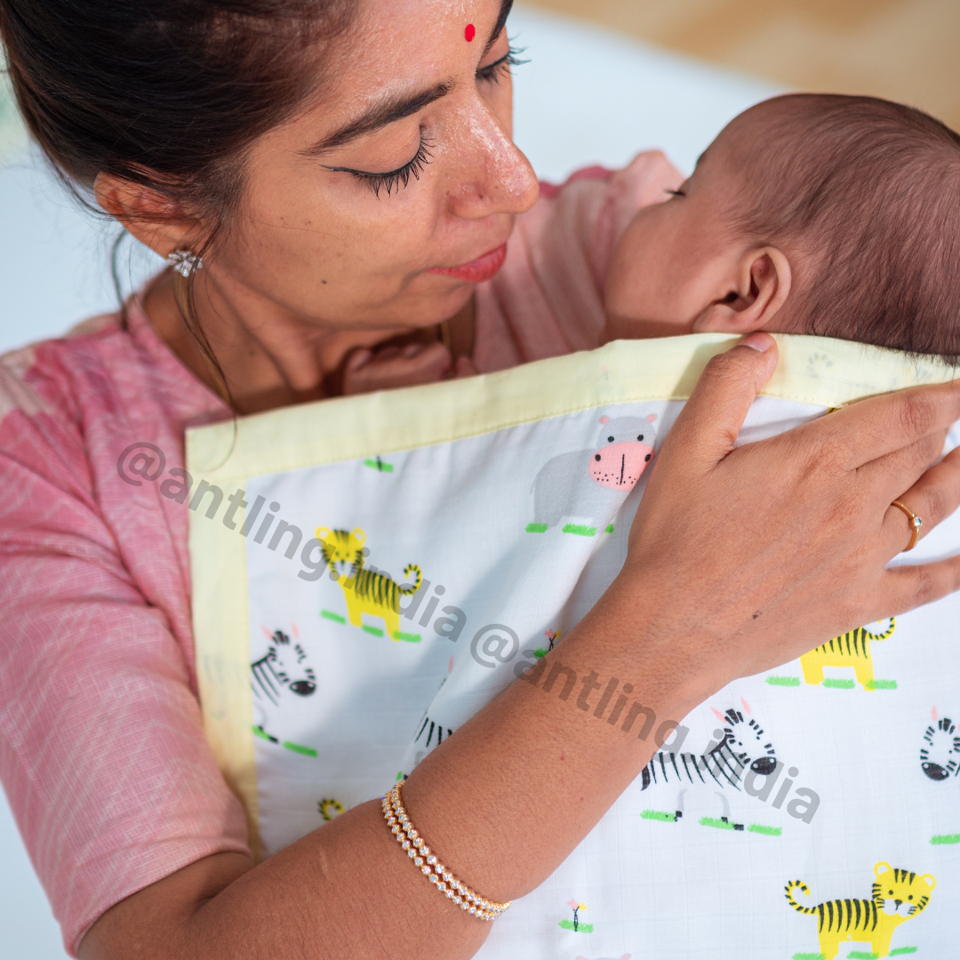 4 Layers Muslin Holding Towel - Baby Animals