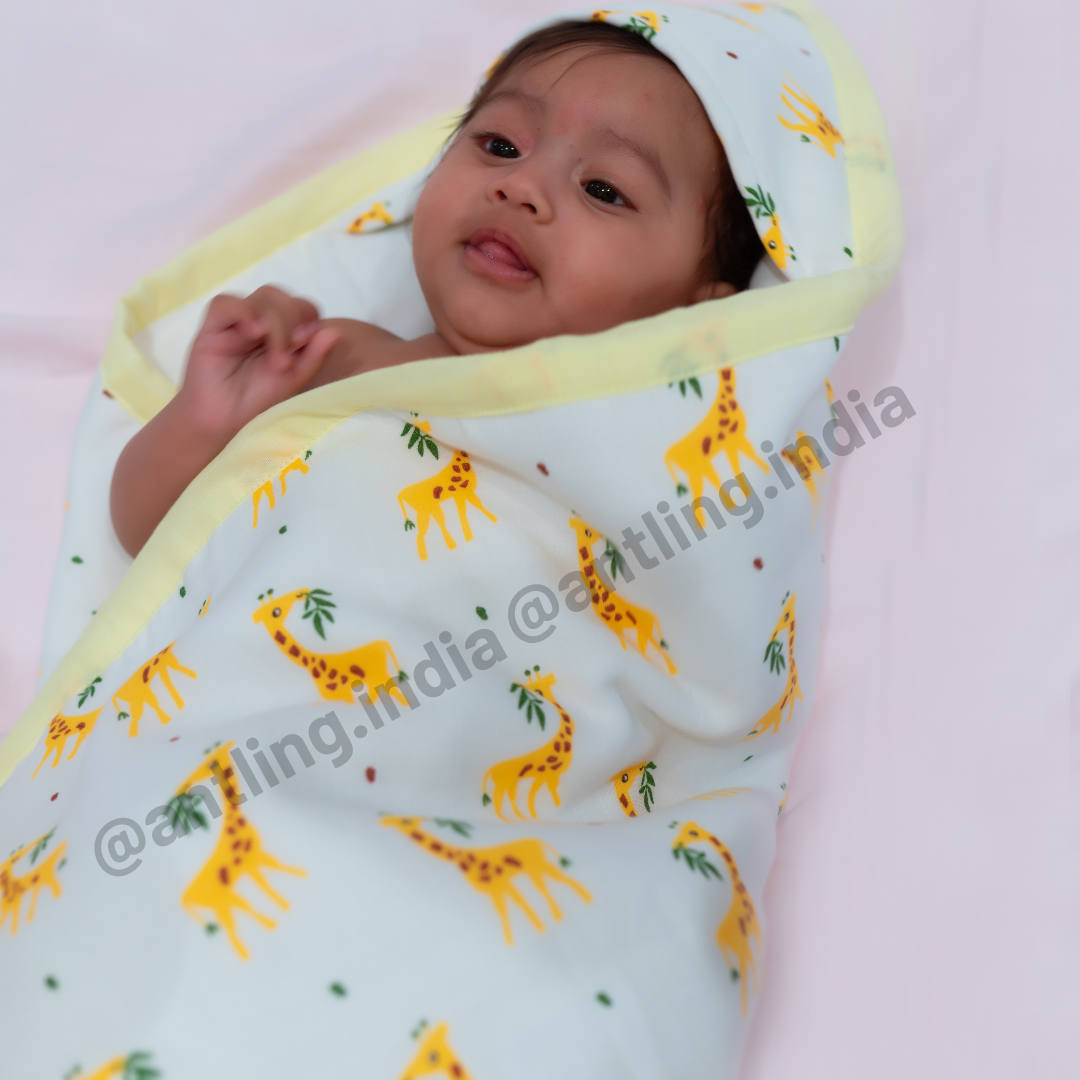 8 Layers Muslin Receiving Blanket -Yellow Giffy